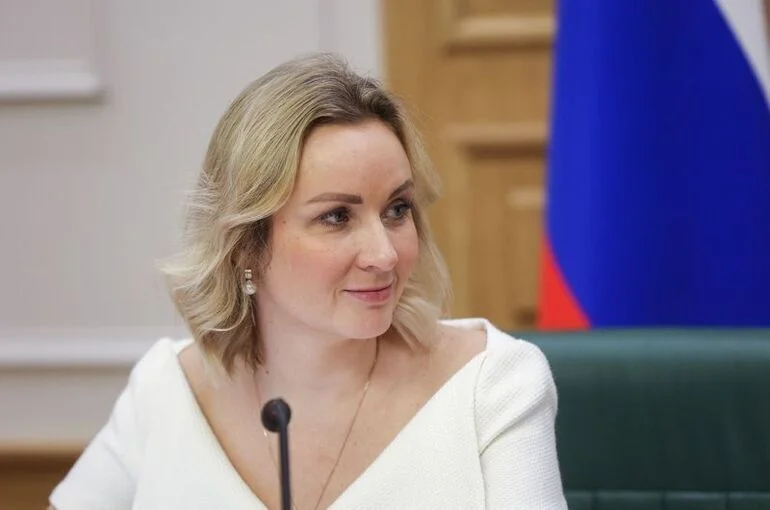 Львова-Белова анонсировала помощь семьям, которые решат эвакуироваться из Алешек