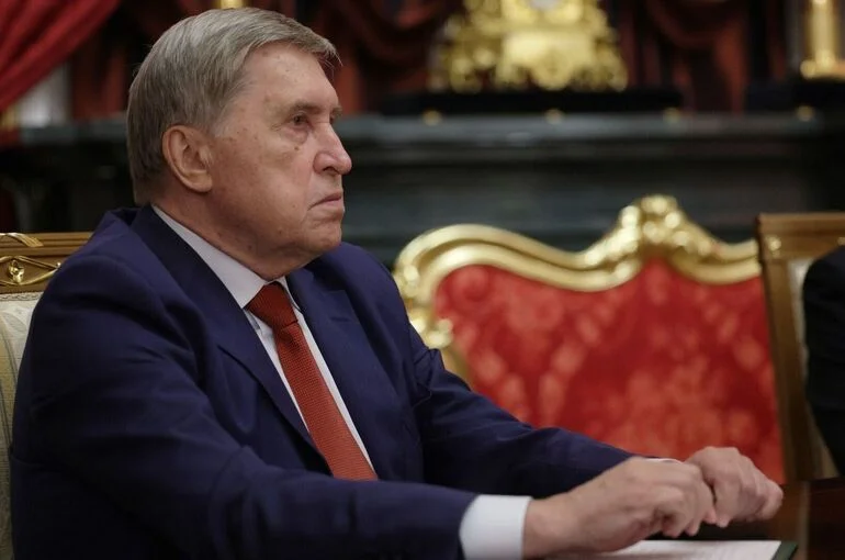 Ушаков заявил о начале подготовки саммита Путина, Си Цзиньпина и Трампа