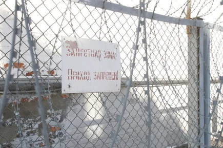 На территории СИЗО и колоний запретили парковать личные автомобили