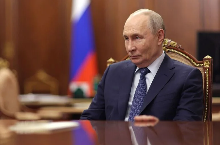 Путин: РФ прорабатывает возможность совместной работы с США в Арктике