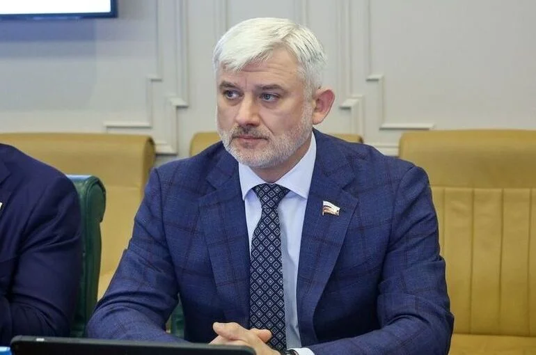 Сенатор Дитрих призвал ускорить решение проблем с логистикой и энергетикой на Чукотке