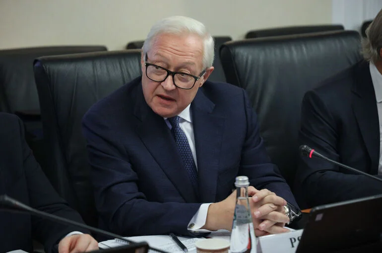 Рябков: Россия не использует вопрос продовольствия для политического шантажа