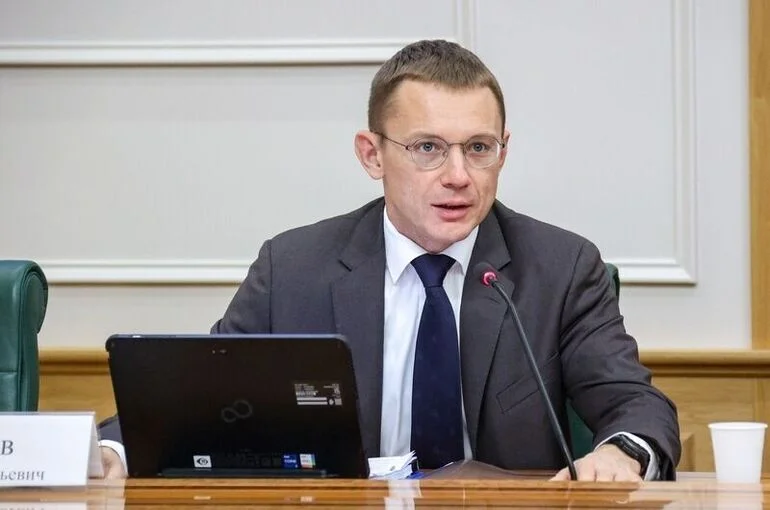 В Минфине рассказали, кто заплатит налог на сверхдоходы