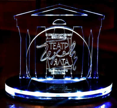 статуэтка «Хрустальный фронтон»