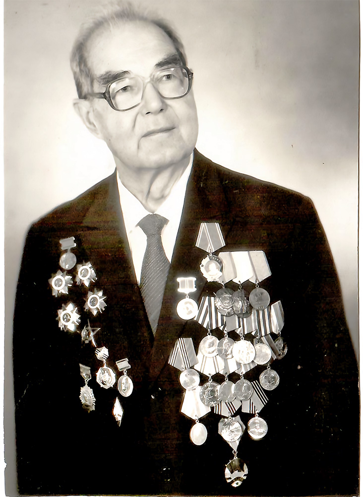 Шелухин в пожилом возрасте